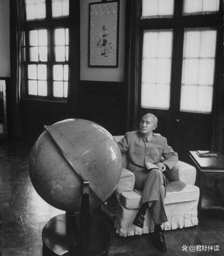 张学良生前不愿承认,真正救他的人不是宋美龄,此人他不敢提 张学良生前不愿承认,真正救他的人不是宋美龄,此人他不敢提