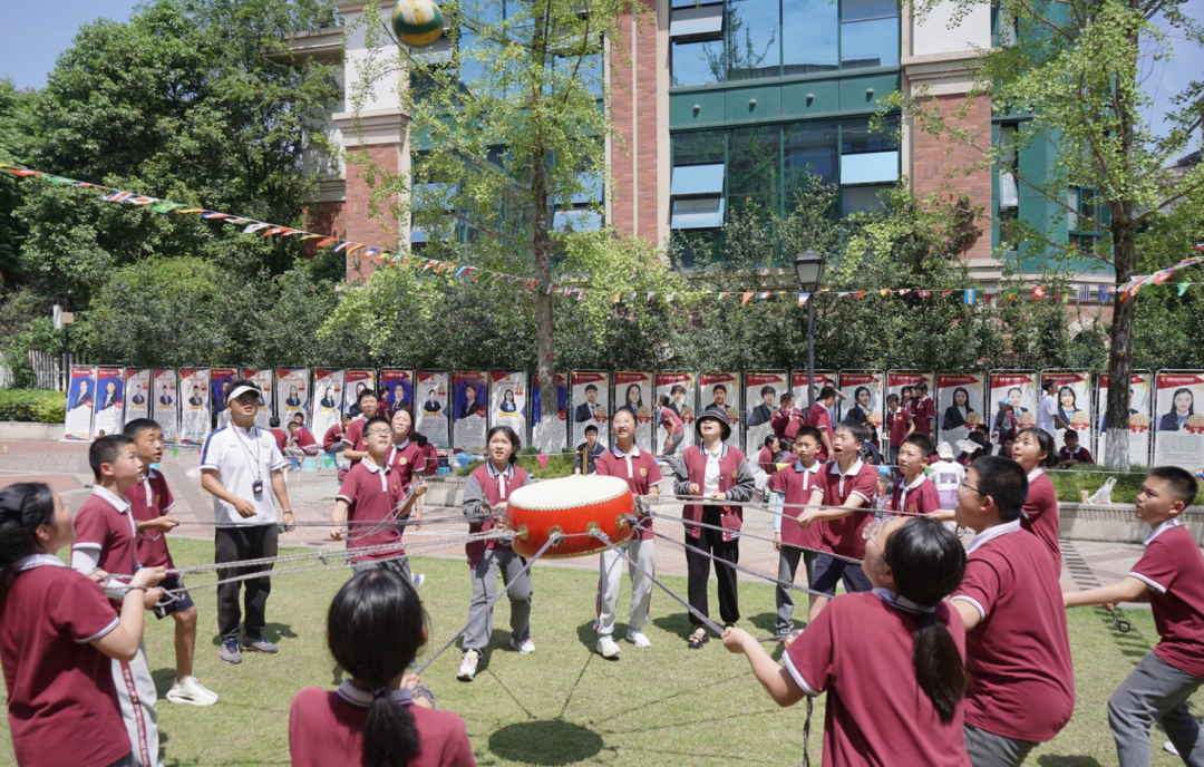 爱成都，迎大运——成都王府外国语学校第三届趣味运动会圆满举行
