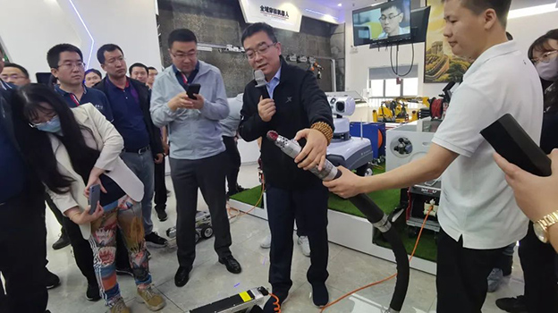 【校企联合育菁才】清华工程博士生到我司进行教学调研