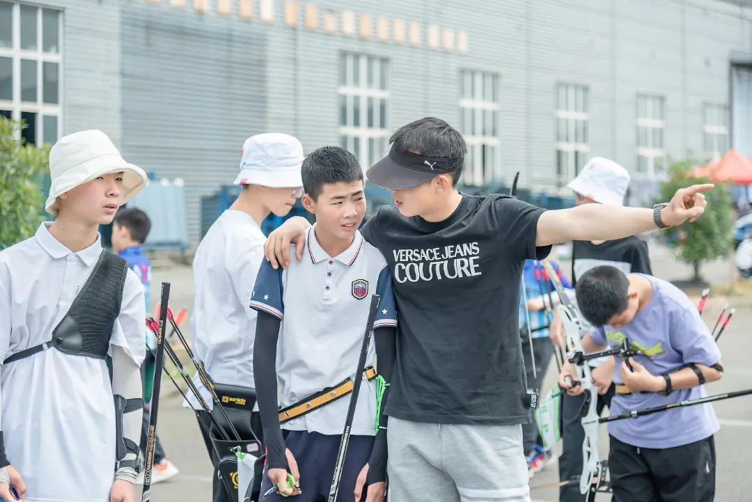 突破自我 勇创佳绩——我校运动员参加射击和射箭比赛 突破自我 勇创佳绩——我校运动员参加射击和射箭比赛