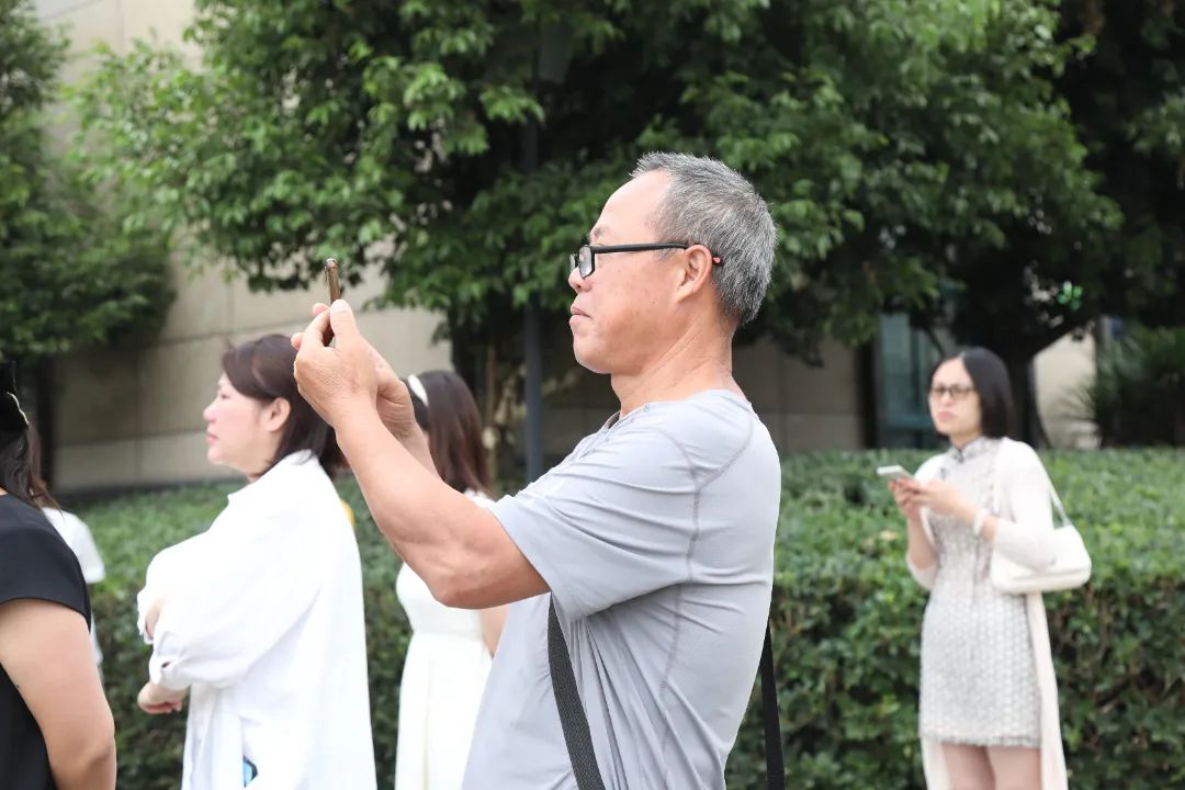 双向奔赴话成长，家校携手育未来——成都王府小学部家长开放日活动
