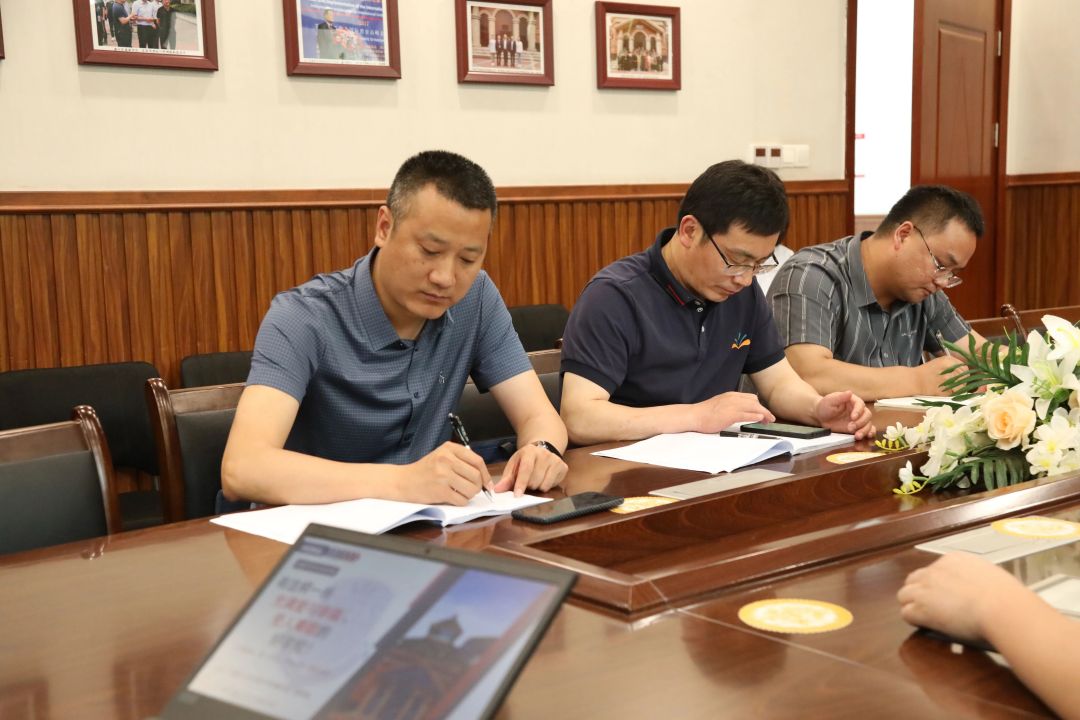 学思悟行，共谋教育未来——成都大学校长培训班一行到成都王府学校跟岗学习