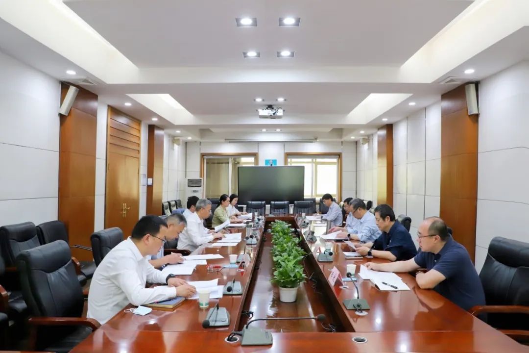 北京大学张远航院士一行来省厅交流臭氧污染防治工作
