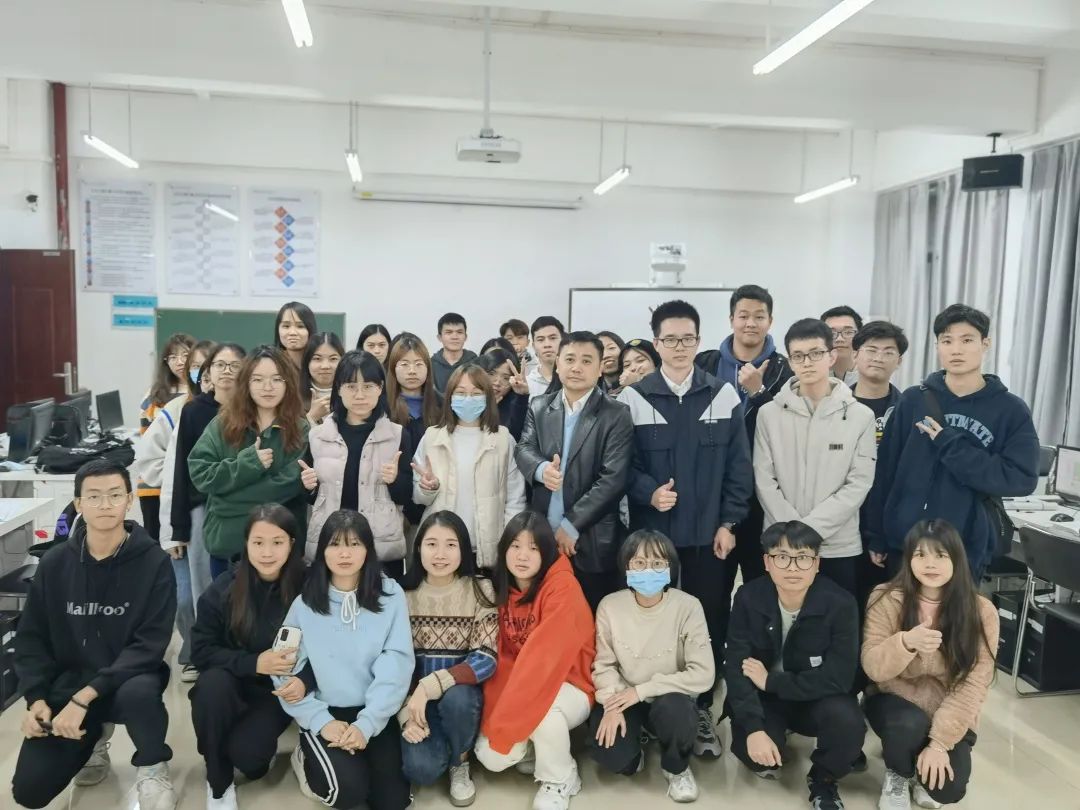 校企联合,培养实用型人才 —番职实训 校企联合,培养实用型人才 —番职实训