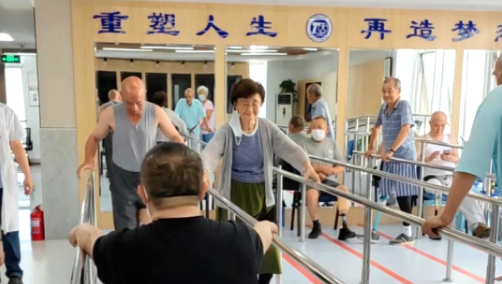 我们都一样,大家能做到的事情我也可以 我们都一样,大家能做到的事情我也可以