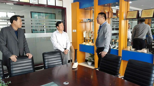 鸡西市残联领导致我公司进行参观考察指导工作