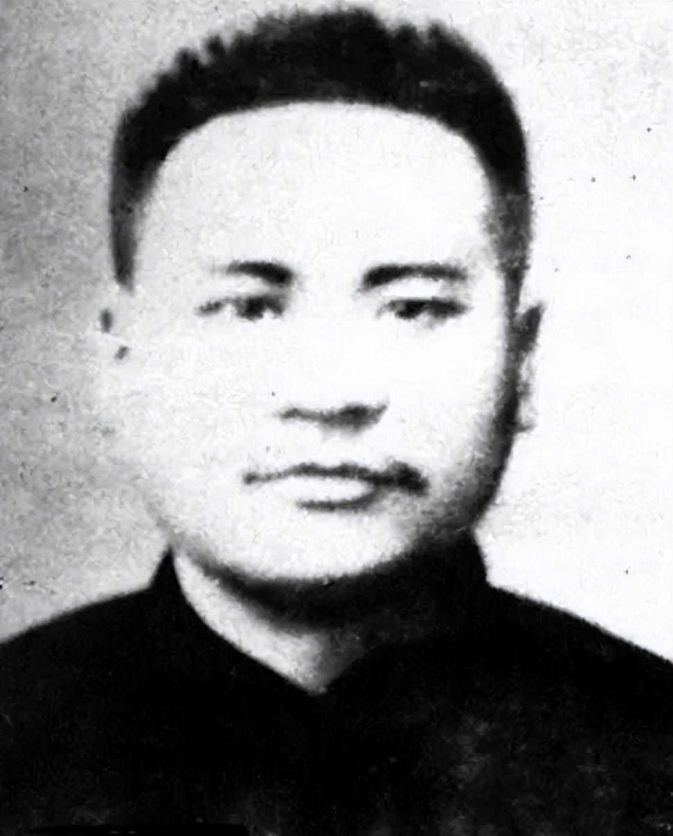 他曾是我军最高军事领导,地位在十大元帅之上,结局令人痛惜! 他曾是我军最高军事领导,地位在十大元帅之上,结局令人痛惜!