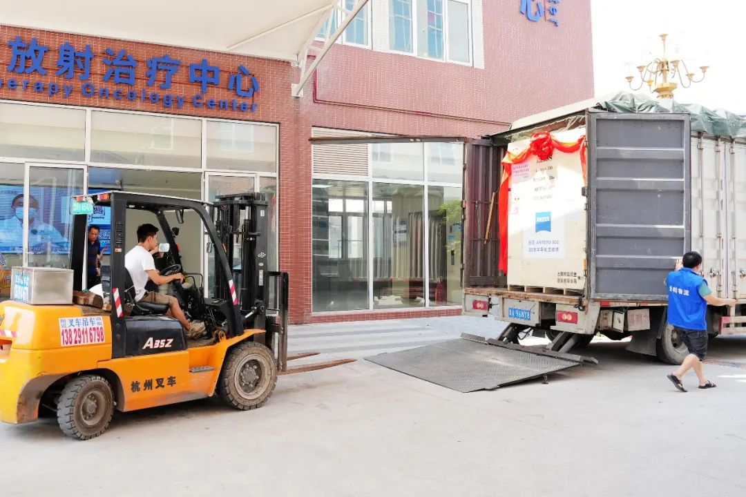 院内新闻|我院引进中国首批3D数字导航手术显微镜---蔡司ARTEVO800 3D数字导航显微镜 院内新闻|我院引进中国首批3D数字导航手术显微镜---蔡司ARTEVO800 3D数字导航显微镜