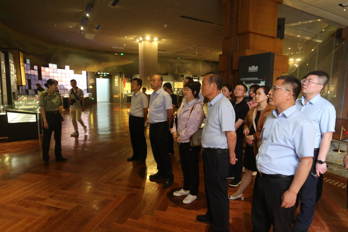 “传承照金精神 共促高质量发展 ” 省再担保公司与铜川市中小企业融资担保公司开展联学共建主题党日活动