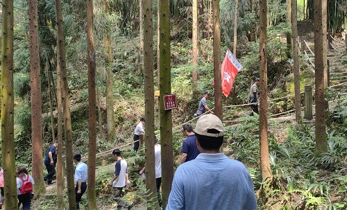 公司組織黨員及入黨積極分子參加 四川省消防協(xié)會開展的紅色教育主題活動 公司組織黨員及入黨積極分子參加 四川省消防協(xié)會開展的紅色教育主題活動