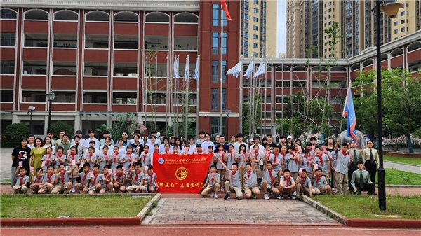 【中国网】“红色精神伴成长,童心向党心飞扬” ——红色主题教育系列活动