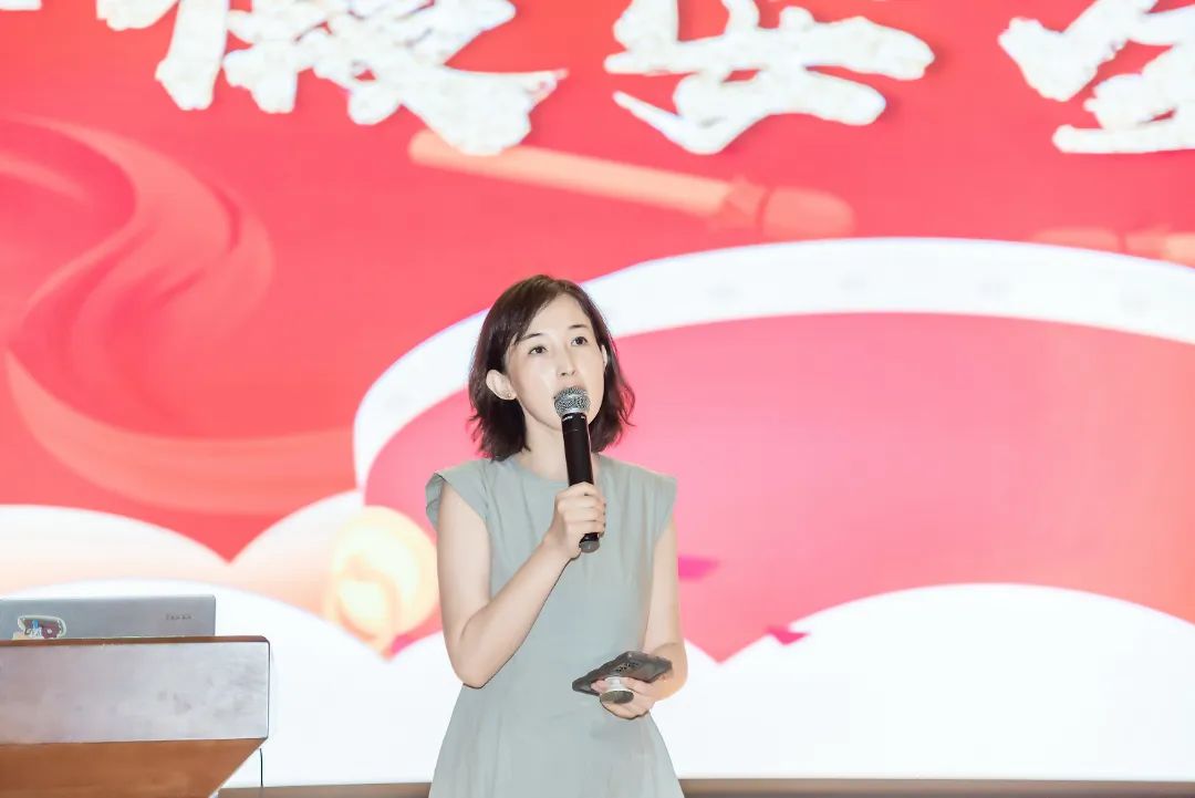 小学部期末表彰 孩子们个个都是棒棒哒 小学部期末表彰 孩子们个个都是棒棒哒