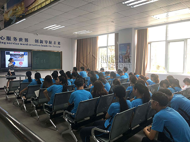 许昌职业技术学院(航空安全与应急CBT教室) 许昌职业技术学院(航空安全与应急CBT教室)