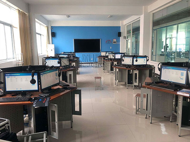 许昌职业技术学院(航空安全与应急CBT教室)