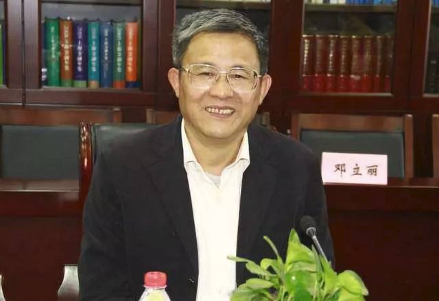 【学术争鸣】李正图:年底回顾——2018年围绕“消灭私有制”的论战 【学术争鸣】李正图:年底回顾——2018年围绕“消灭私有制”的论战