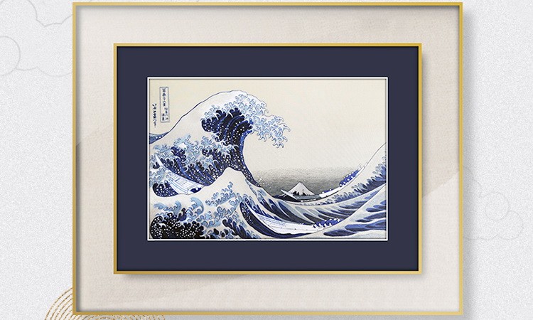 全球首发 ——大英博物馆首款刺绣艺术品《神奈川冲浪里》！