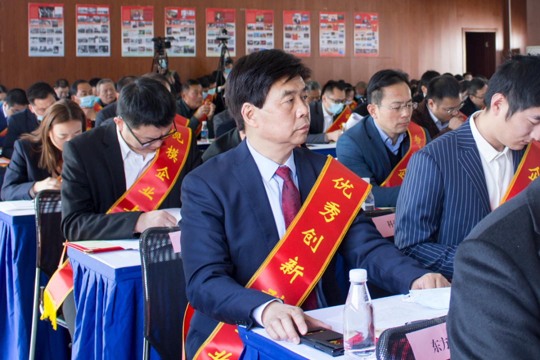 热烈庆祝苏州轰天炮光电科技有限公司荣获 《2020年度苏州优秀创新型企业》《2020年度四镇建设创业先锋》的先进称号 热烈庆祝苏州轰天炮光电科技有限公司荣获 《2020年度苏州优秀创新型企业》《2020年度四镇建设创业先锋》的先进称号