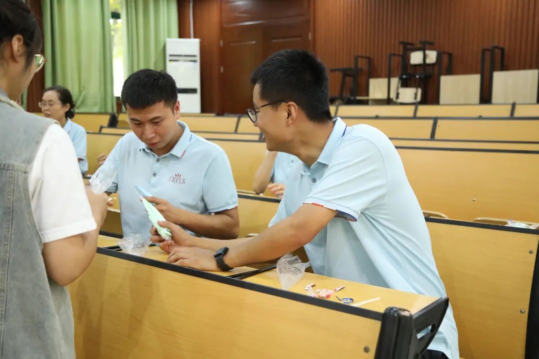 “师”情话意，感恩有您——成都王府举行教师节庆祝活动