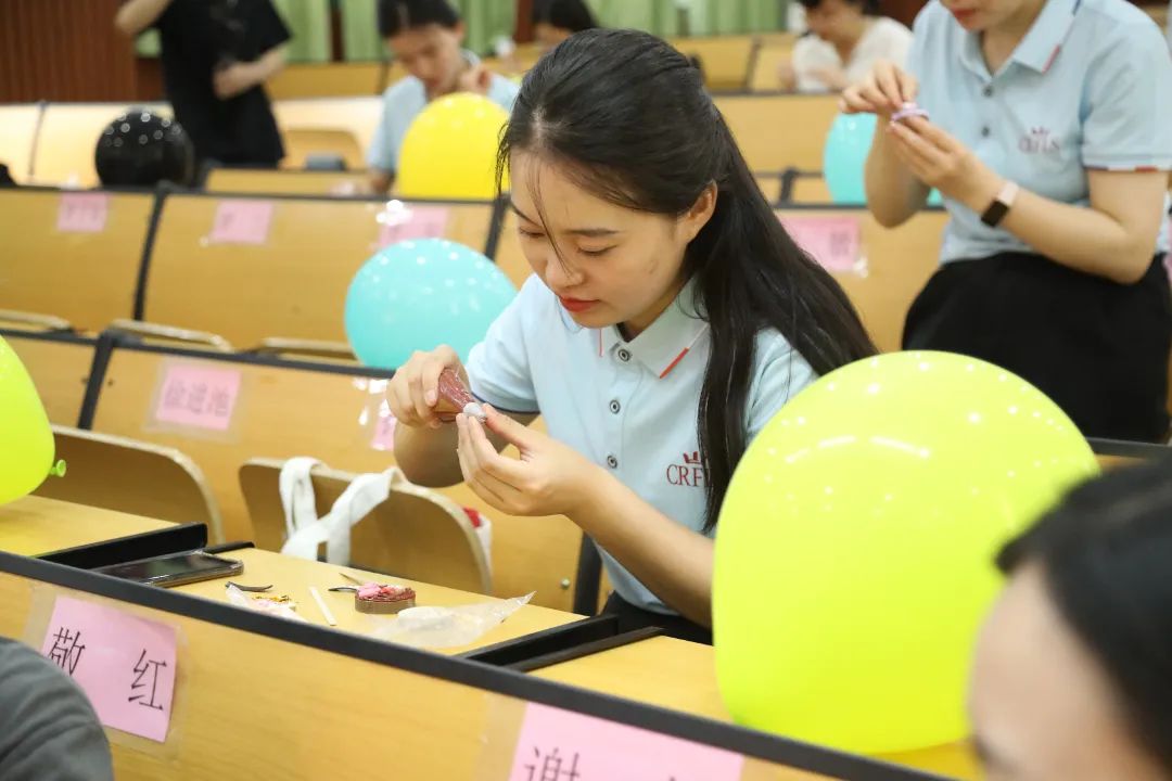 “师”情话意，感恩有您——成都王府举行教师节庆祝活动