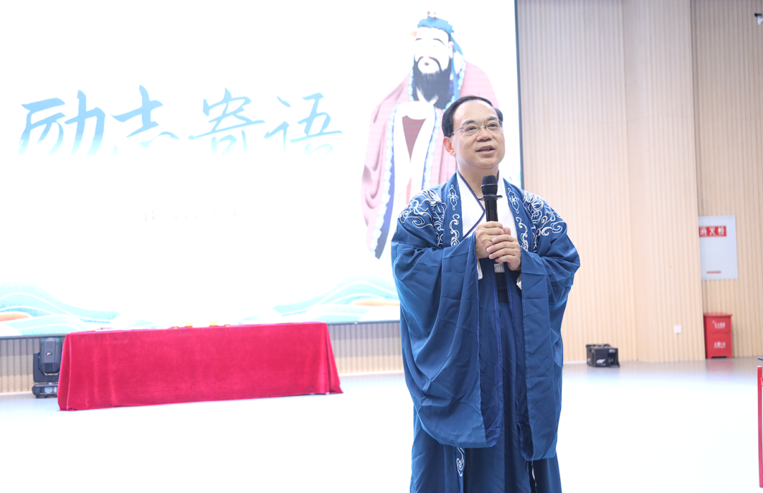 开笔启蒙，慧悦人生——成都王府一年级新生入学开笔礼