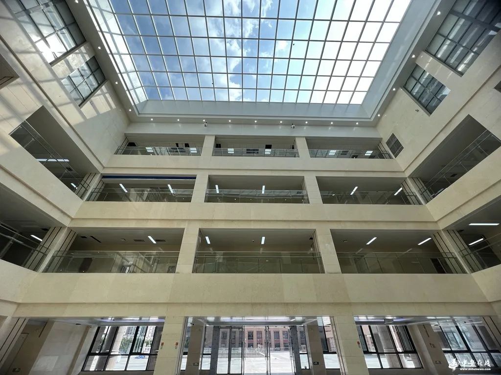 六安市中医院医疗综合楼土建工程项目顺利通过验收