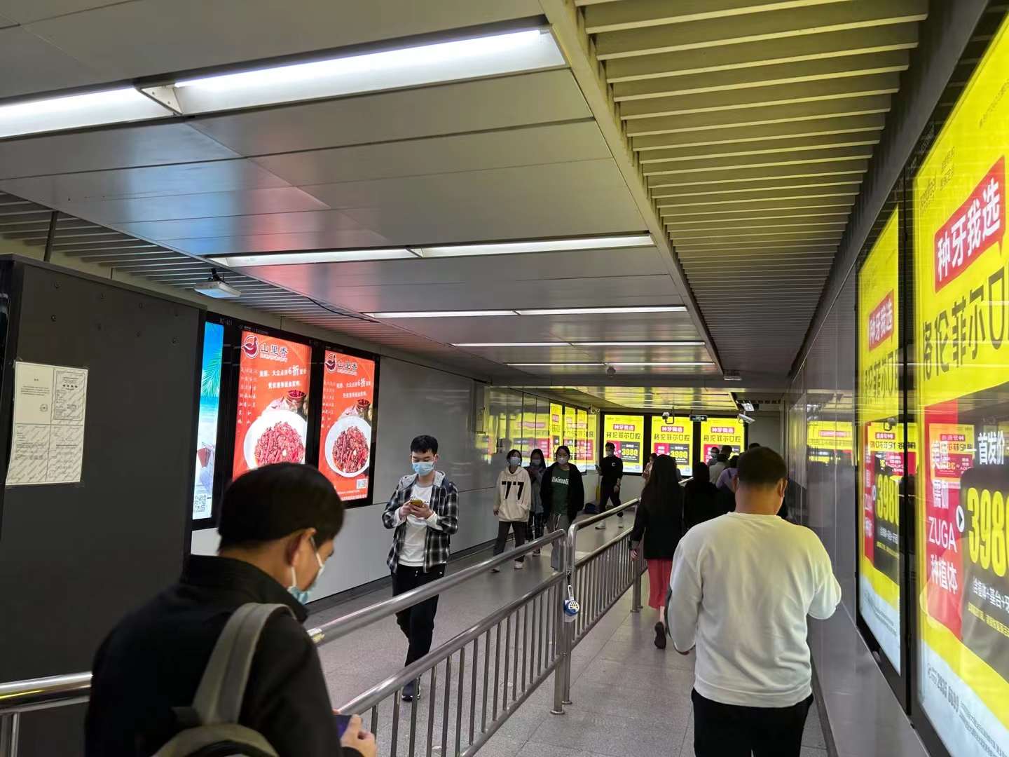 深圳11号线广告有哪些特点 深圳11号线广告有哪些特点