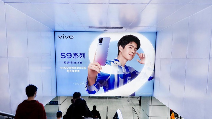 深圳11号线广告有哪些特点 深圳11号线广告有哪些特点