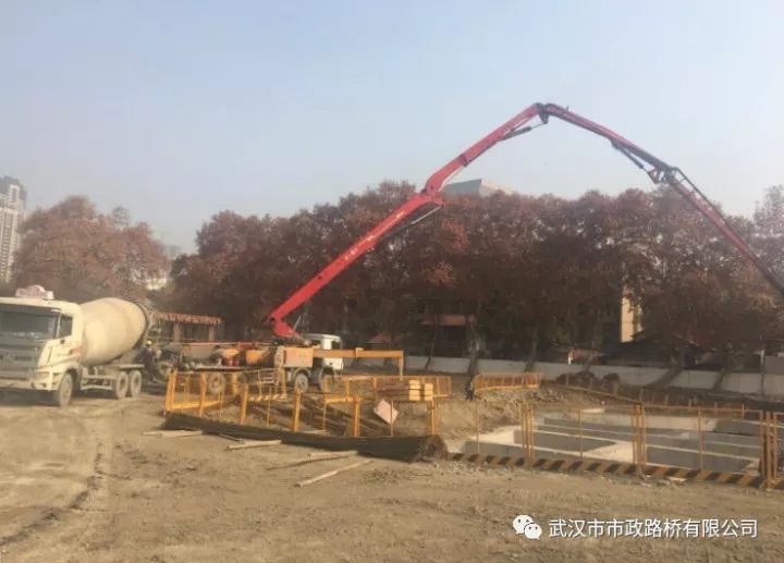福新泵站全力沖刺主體結(jié)構(gòu)完工 福新泵站全力沖刺主體結(jié)構(gòu)完工