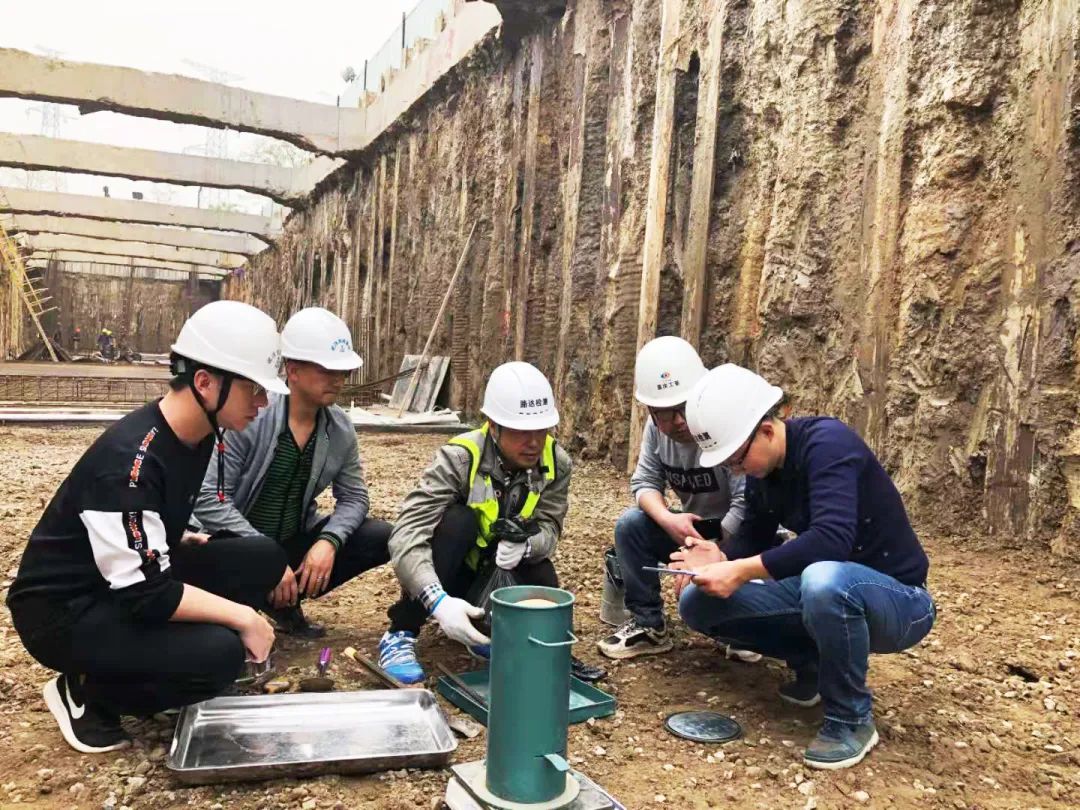【幸福路橋，勞動(dòng)創(chuàng)造】路橋公司慶五一，學(xué)黨史，守廉潔，講奉獻(xiàn)