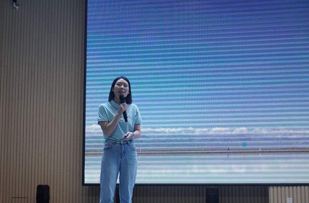 家校共赴秋日之约——成都王府九月校长早茶会顺利举行