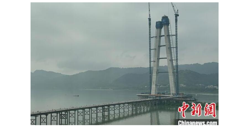 世界首座獨(dú)塔大跨徑空間纜斜拉-懸索協(xié)作體系橋藤州潯江大橋年底封頂 世界首座獨(dú)塔大跨徑空間纜斜拉-懸索協(xié)作體系橋藤州潯江大橋年底封頂