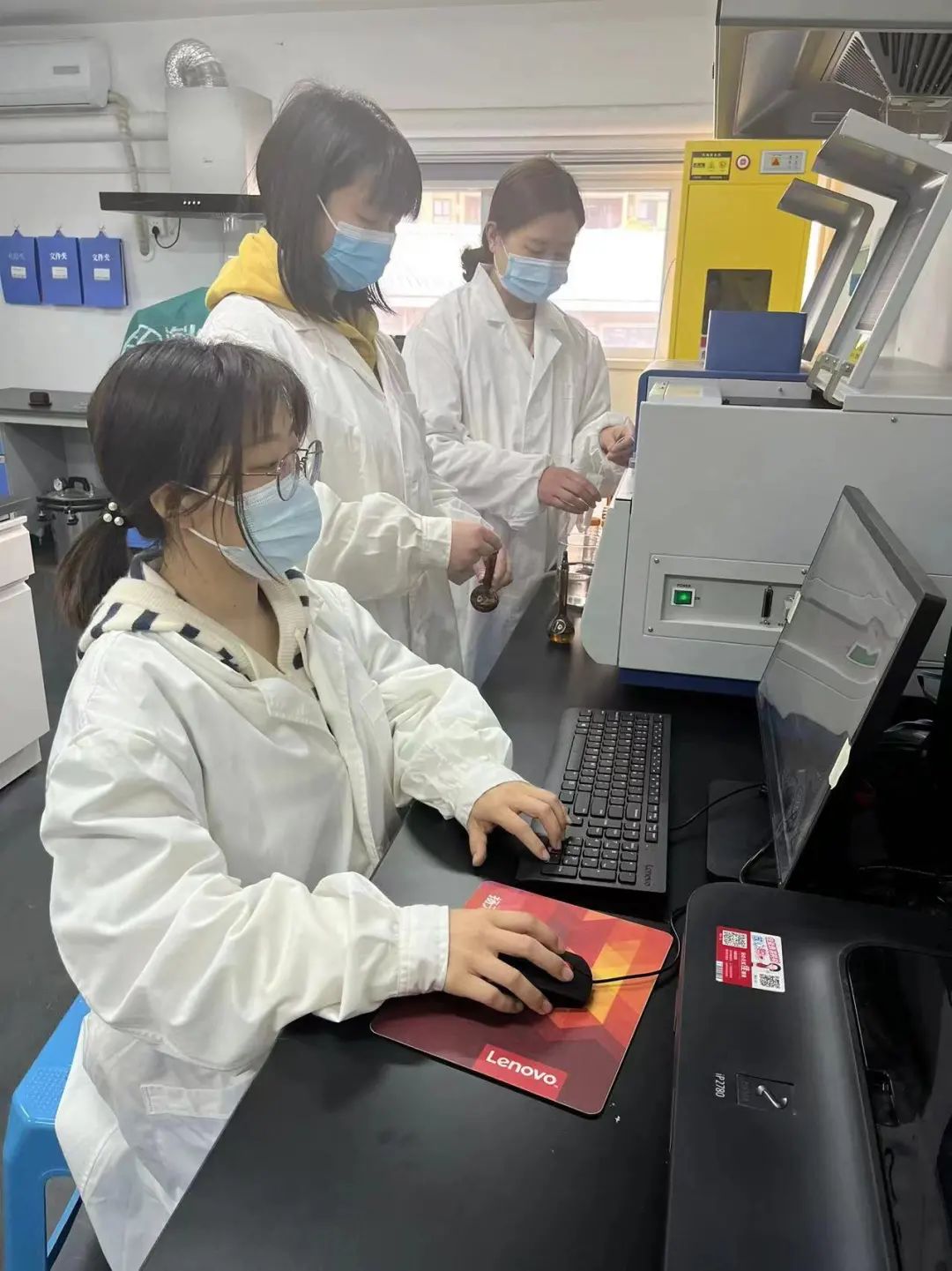 三八”婦女節(jié)，向路橋最美女職工致敬！