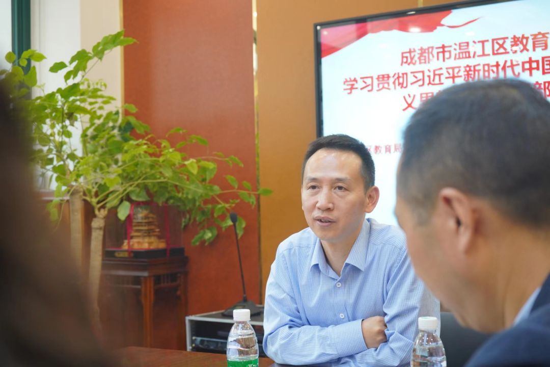 理论引领促思想,学习教育强党性 理论引领促思想,学习教育强党性
