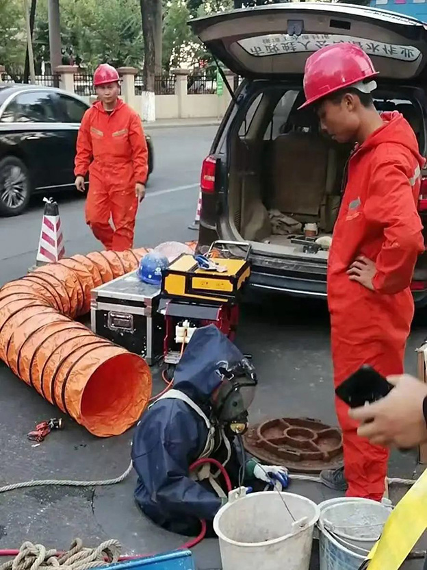 施罗德机器人精准“把脉”，助力华安县管网除“病根”