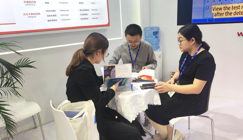 红龙扑克生物CMEF展会回顾 | 以创新引领市场,以实力赢得信任 红龙扑克生物CMEF展会回顾 | 以创新引领市场,以实力赢得信任