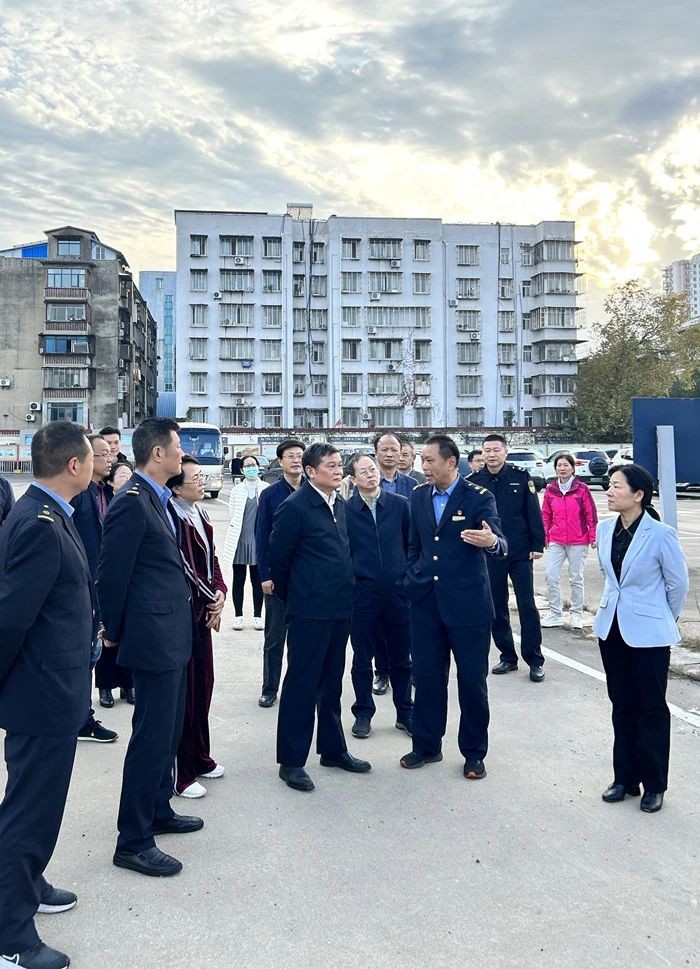 湖北省人大城环委开展“襄荆荆宜”大气污染防治区域联防联控机制建立运行情况调研