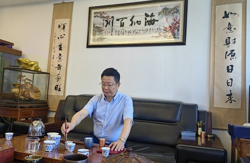 十年磨一劍 霜刃剛出鞘 十年磨一劍 霜刃剛出鞘