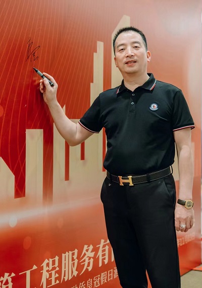 十年磨一劍 霜刃剛出鞘 十年磨一劍 霜刃剛出鞘