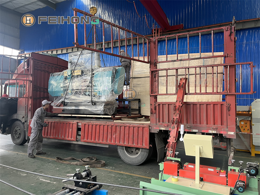 喜訊!熱烈慶祝飛宏1套數(shù)控鋼筋鋸床設(shè)備裝車(chē)完畢順利發(fā)出 喜訊!熱烈慶祝飛宏1套數(shù)控鋼筋鋸床設(shè)備裝車(chē)完畢順利發(fā)出