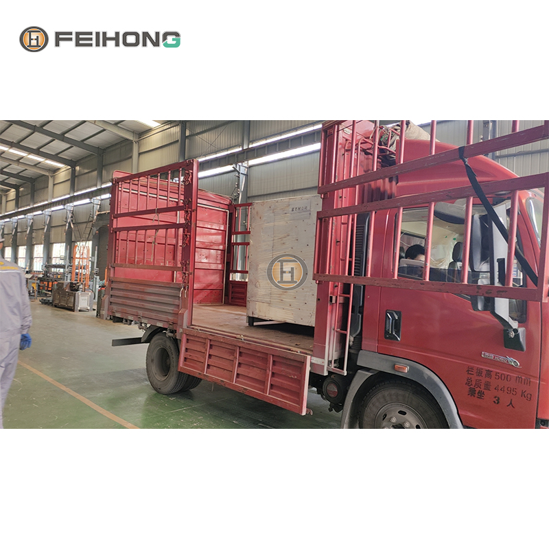 喜訊！熱烈慶祝飛宏1套數(shù)控鋼筋鋸床設(shè)備裝車完畢順利發(fā)出