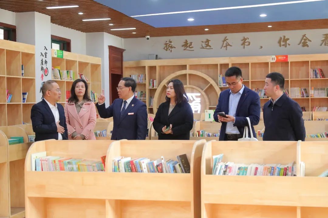 实践新课标，课堂学而思——2023川渝教育联合体第二届高质量教学学术研讨会成功举办