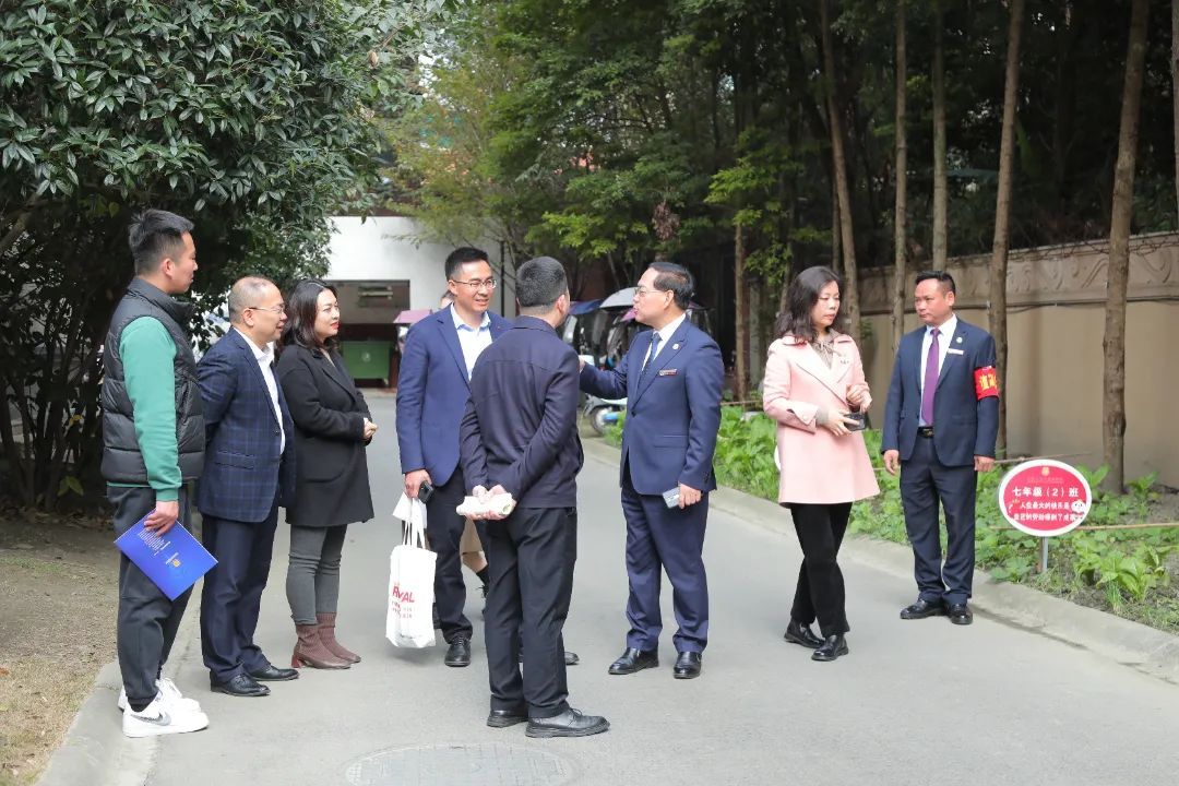 实践新课标，课堂学而思——2023川渝教育联合体第二届高质量教学学术研讨会成功举办