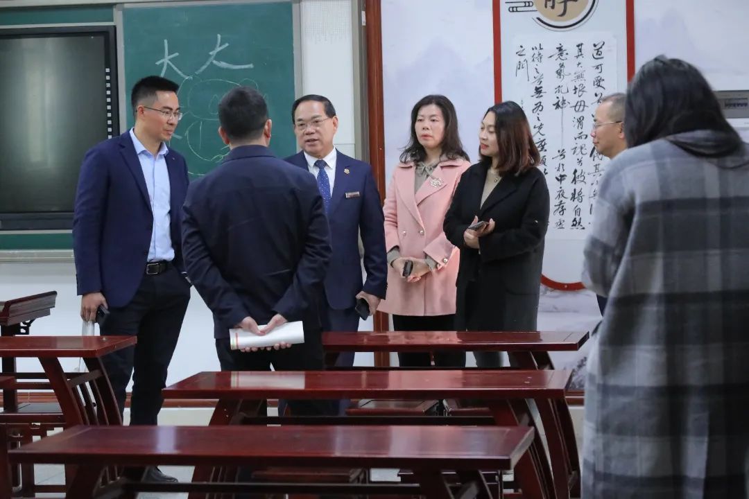 实践新课标，课堂学而思——2023川渝教育联合体第二届高质量教学学术研讨会成功举办