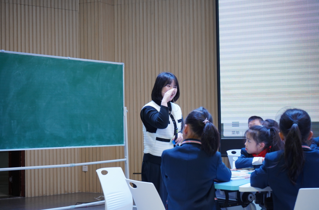 实践新课标，课堂学而思——2023川渝教育联合体第二届高质量教学学术研讨会成功举办