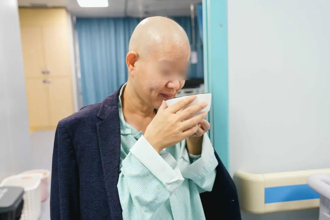 冬日送上营养汤,丝丝关爱润心田 冬日送上营养汤,丝丝关爱润心田