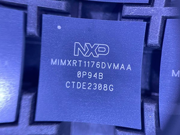 MIMXRT1176DVMAA