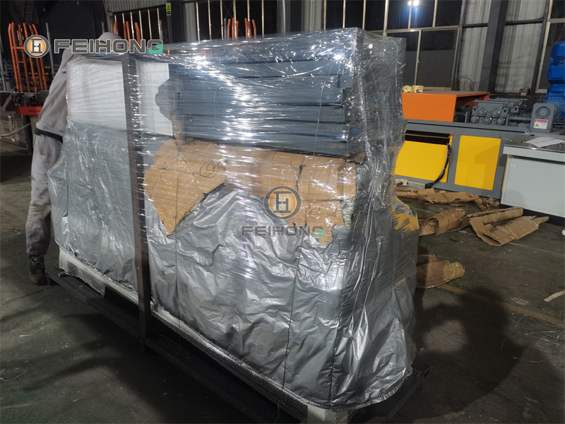 喜訊!熱烈慶祝飛宏1套鋼筋加工設(shè)備裝車(chē)完畢順利發(fā)出 喜訊!熱烈慶祝飛宏1套鋼筋加工設(shè)備裝車(chē)完畢順利發(fā)出