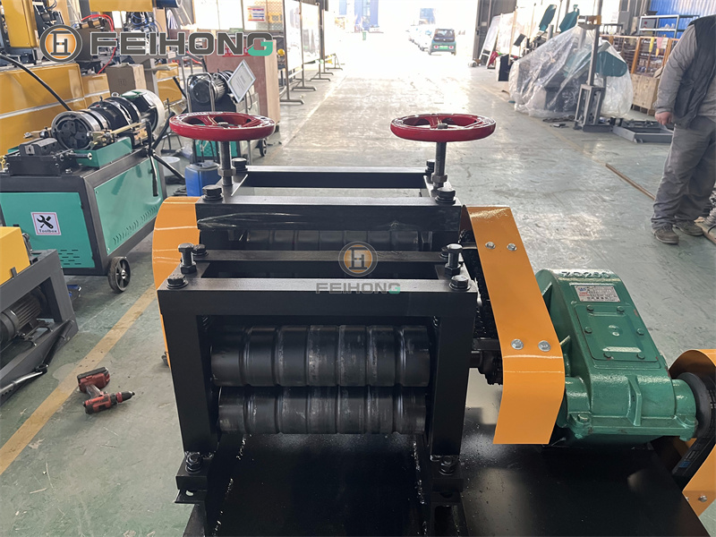 飛宏1套廢舊鋼筋調(diào)直機(jī)設(shè)備助力國(guó)際施工項(xiàng)目建設(shè)