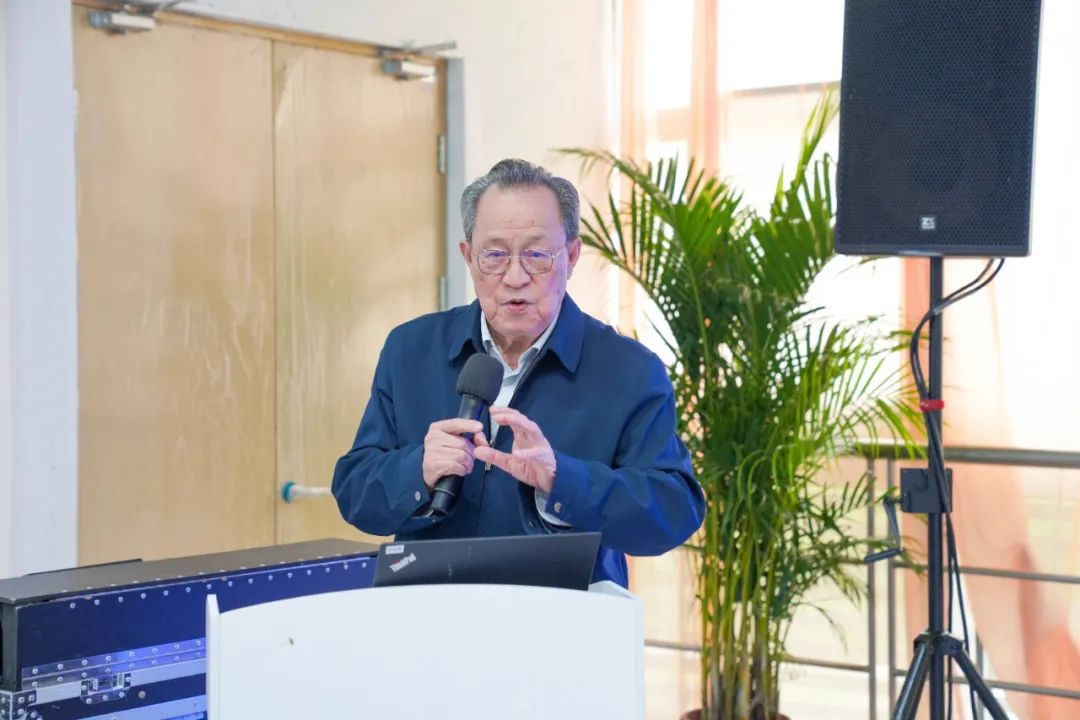 材料产业高质量发展论坛成功召开 材料产业高质量发展论坛成功召开