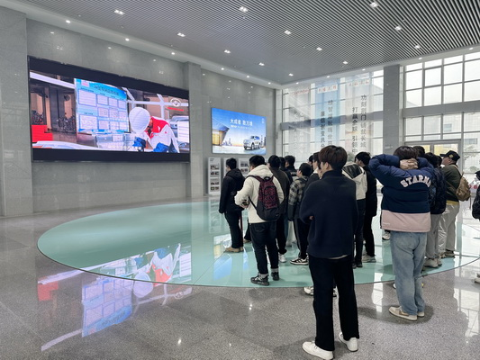 邮电学院⇌荆门高新区,一群人和一座城的“双向奔赴”! 邮电学院⇌荆门高新区,一群人和一座城的“双向奔赴”!